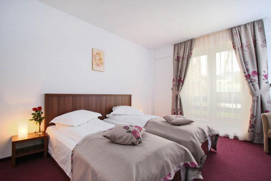 Călimăneşti Hotel Domnitei מראה חיצוני תמונה