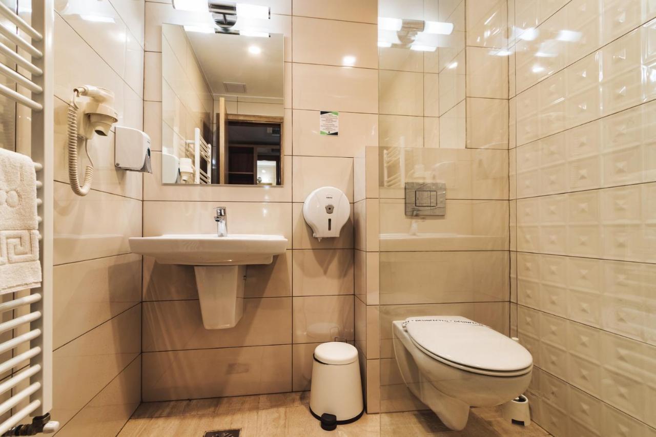 Călimăneşti Hotel Domnitei מראה חיצוני תמונה