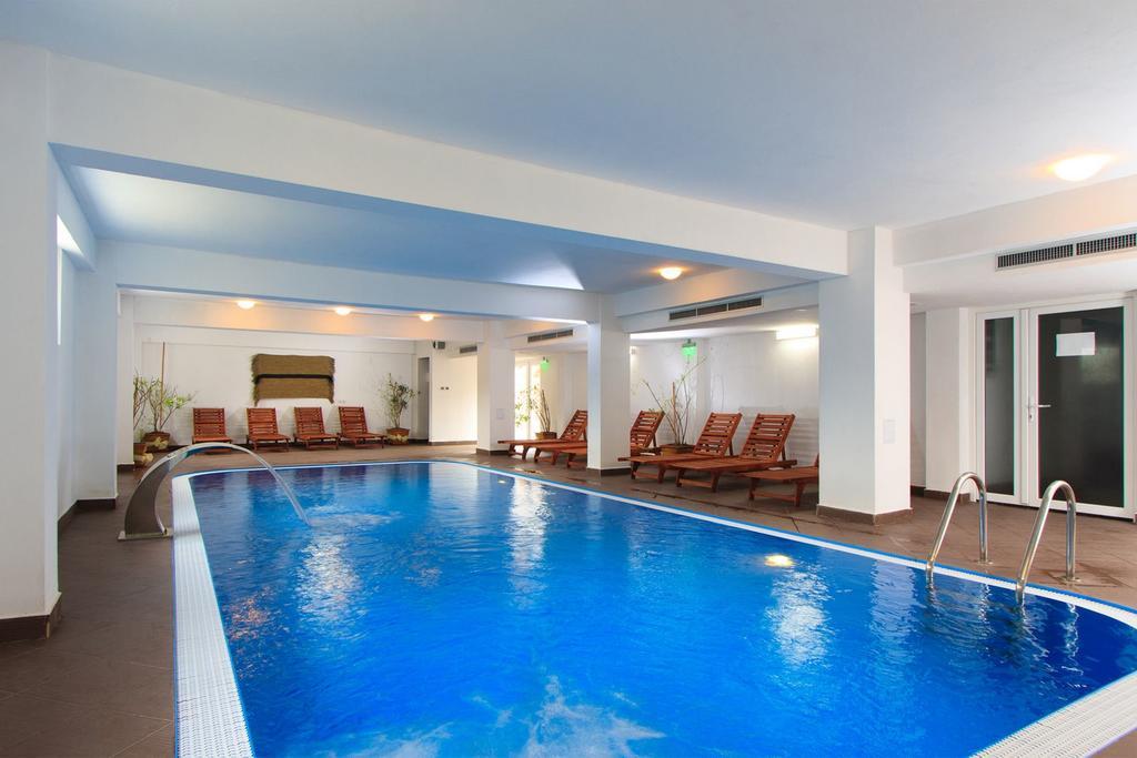 Călimăneşti Hotel Domnitei מראה חיצוני תמונה